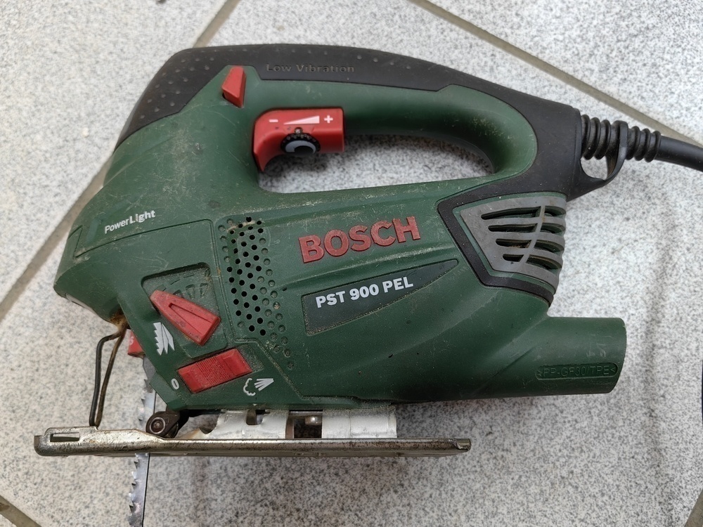 Лобзик Bosch PST 900 PEL