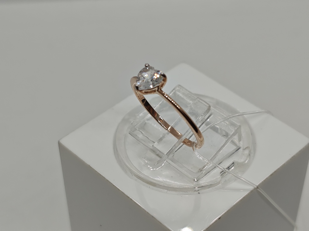 КОЛЬЦО С КАМНЕМ (Au 585)