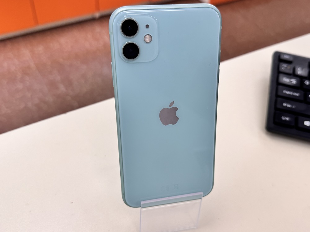 Смартфон Apple iPhone 11 128Gb