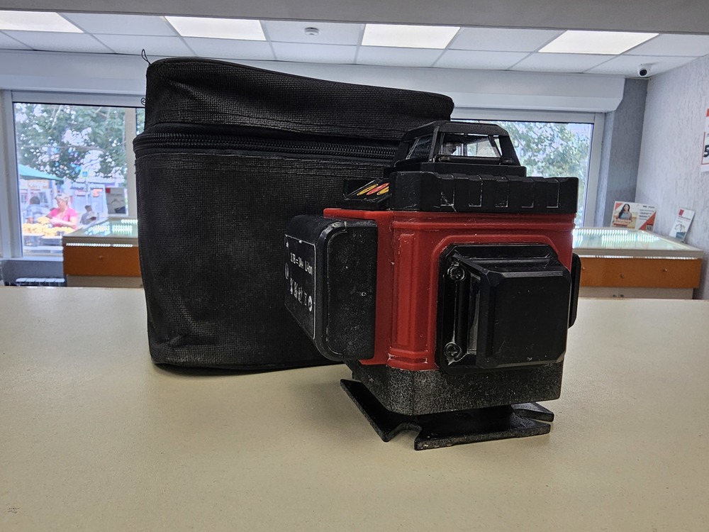 Нивелир Elitech ЛН 4/360-зел