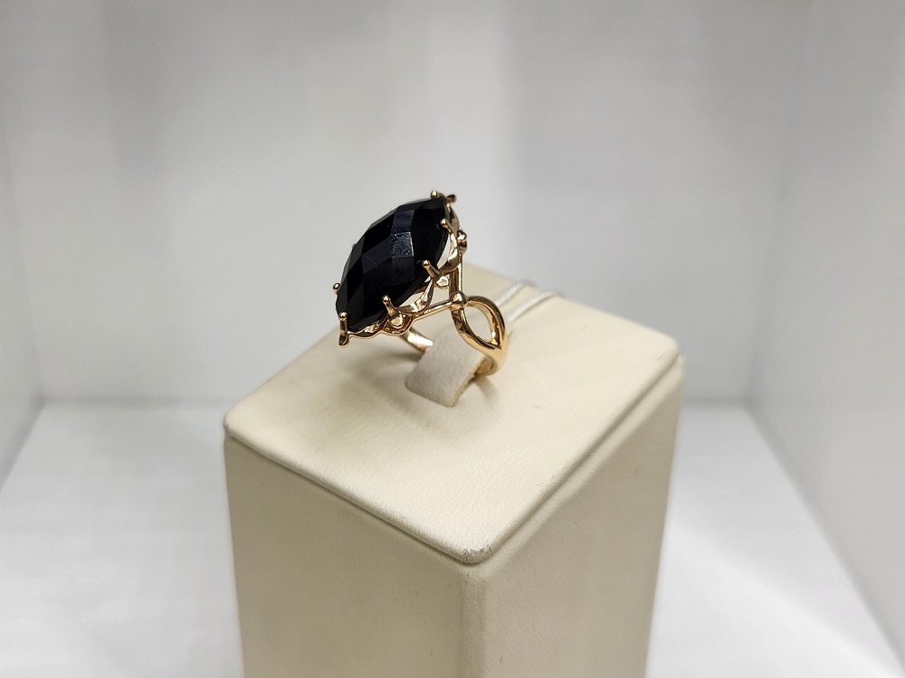 КОЛКМ585 КОЛЬЦО С КАМНЕМ (Au 585)