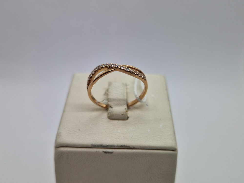 КОЛЬЦО С КАМНЯМИ (Au 585)