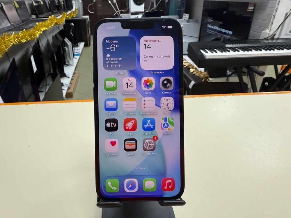 Смартфон Apple iPhone 13 128Gb