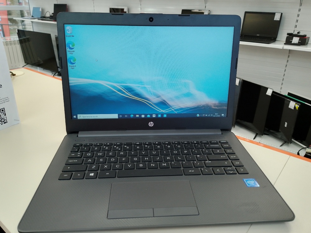 Ноутбук HP; Celeron N4020, Intel UHD Graphics 600, 4 Гб, 128 Гб, Нет