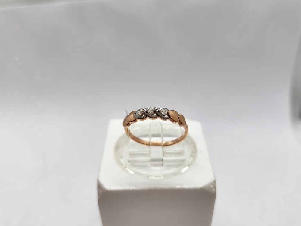 КОЛЬЦО С КАМНЯМИ (Au 585)