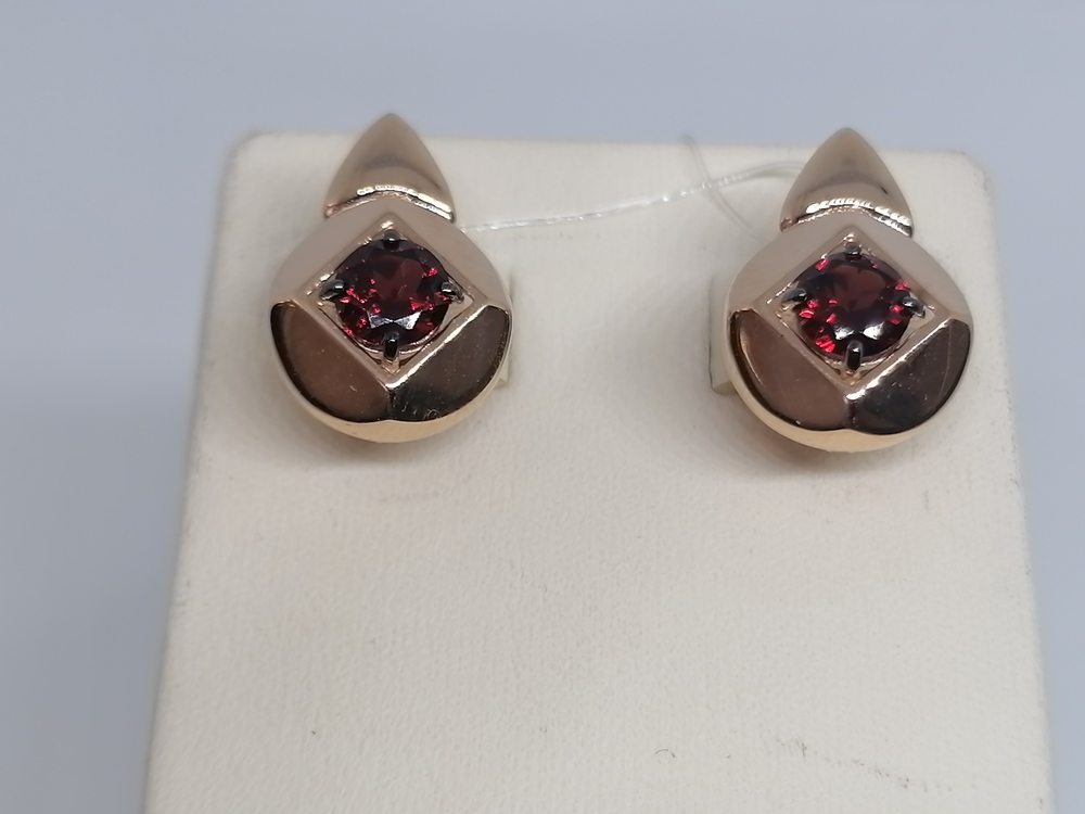 СЕРЬГИ ГРАНАТ (Au 585)