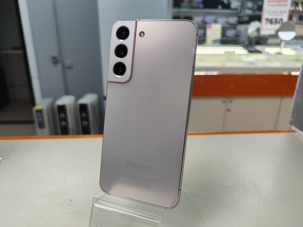 Смартфон Samsung Galaxy S22 8/128