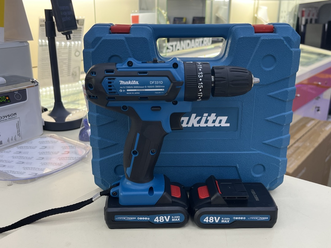 Шуруповерт Makita DF331D