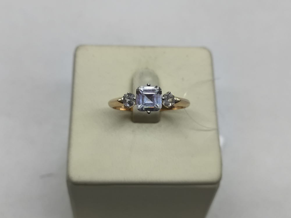 КОЛЬЦО С КАМНЯМИ (Au 585)