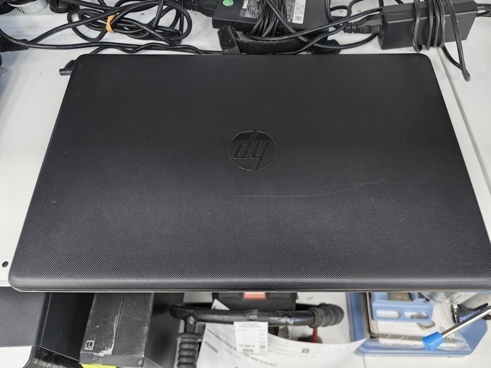 Ноутбук HP; A6-9220, Radeon R7 M340, 4 Гб, Нет, 500 Гб