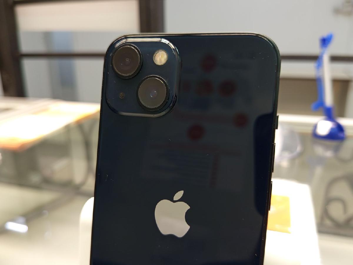 Смартфон Apple iPhone 13 128Gb