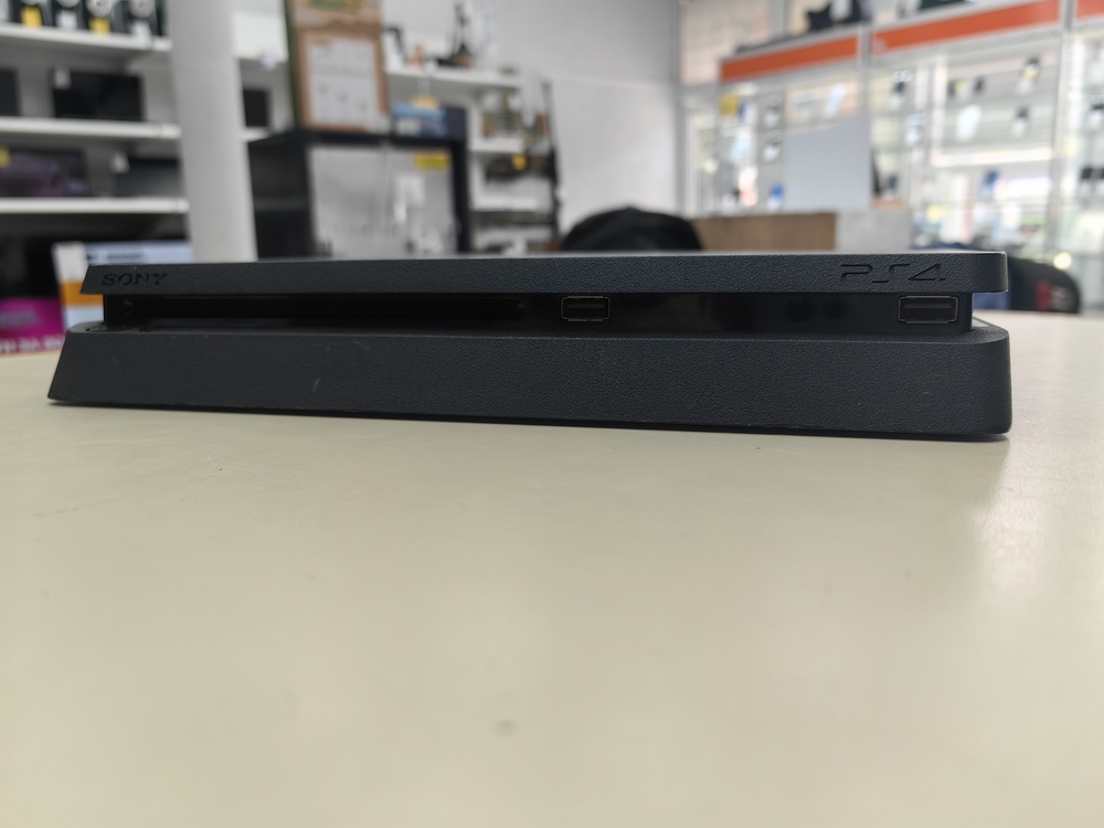 Игровая приставка PlayStation 4 Slim 1Tb