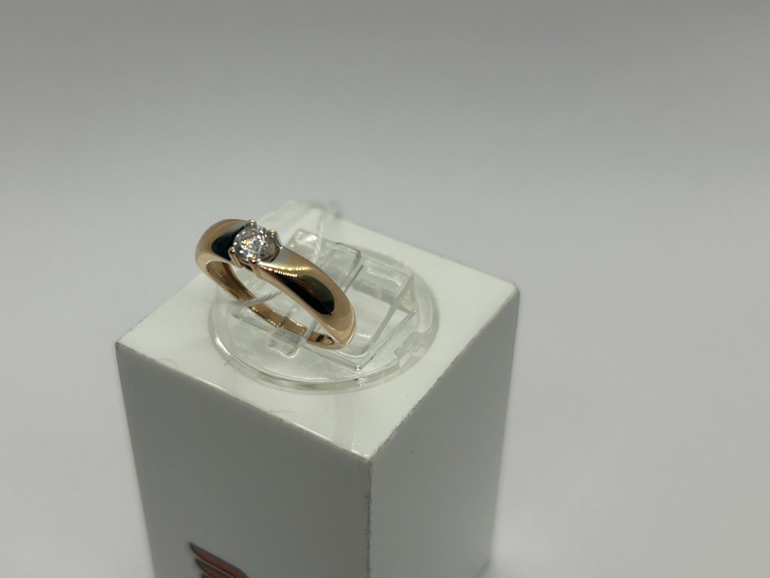 КОЛКМ585 КОЛЬЦО С КАМНЕМ (Au 585)