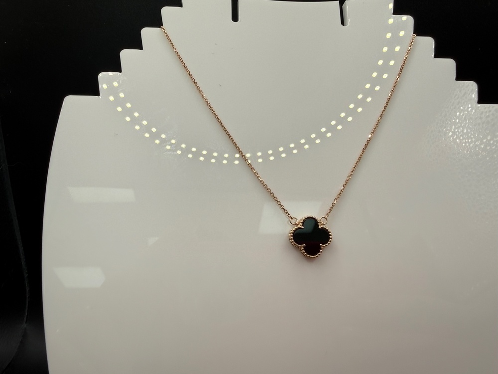 КОЛЬЕ ОНИКС (Au 585)