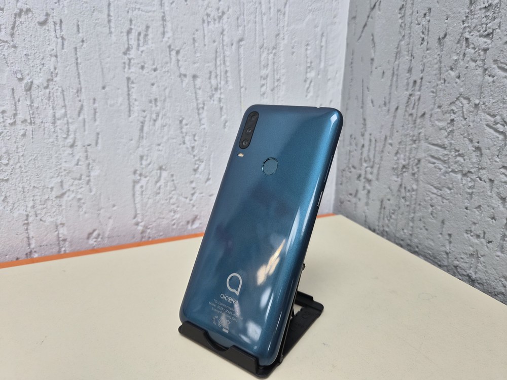 Смартфон Alcatel 1S 3/32Gb