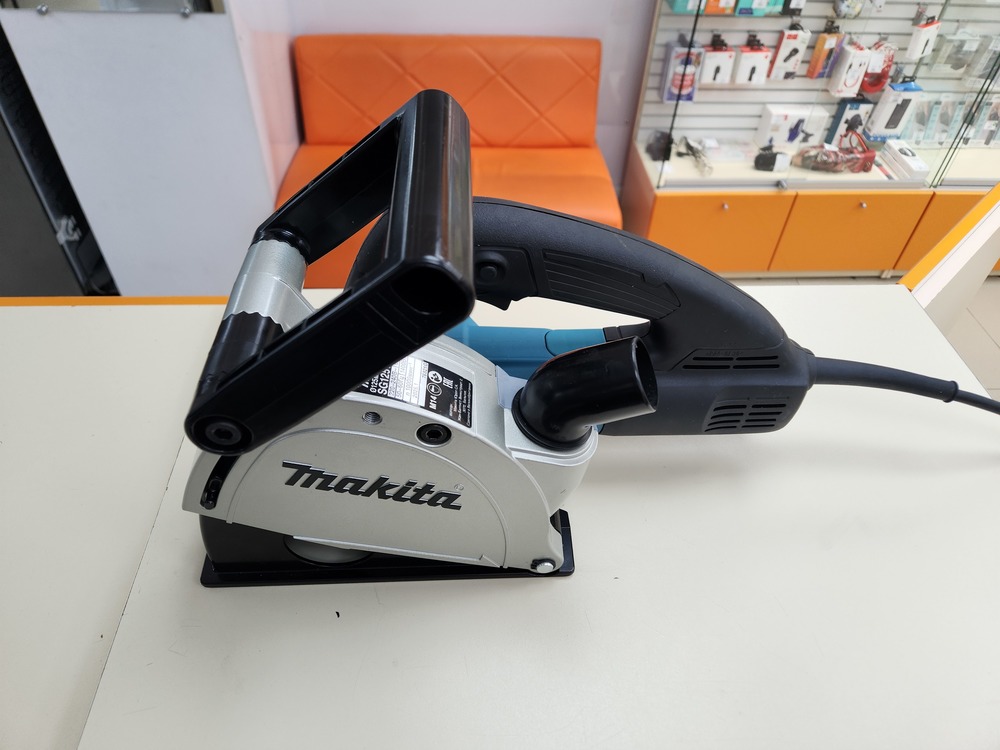 Штроборез Makita SG1251