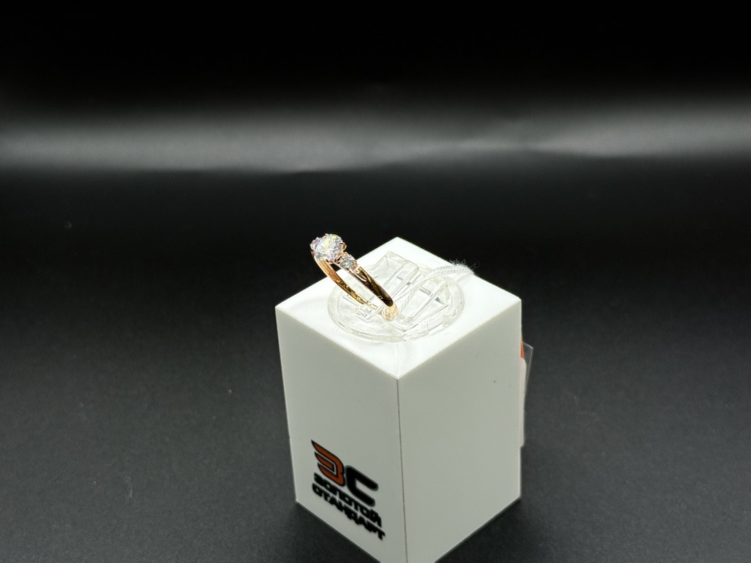 КОЛКМИ585 КОЛЬЦО С КАМНЯМИ (Au 585)