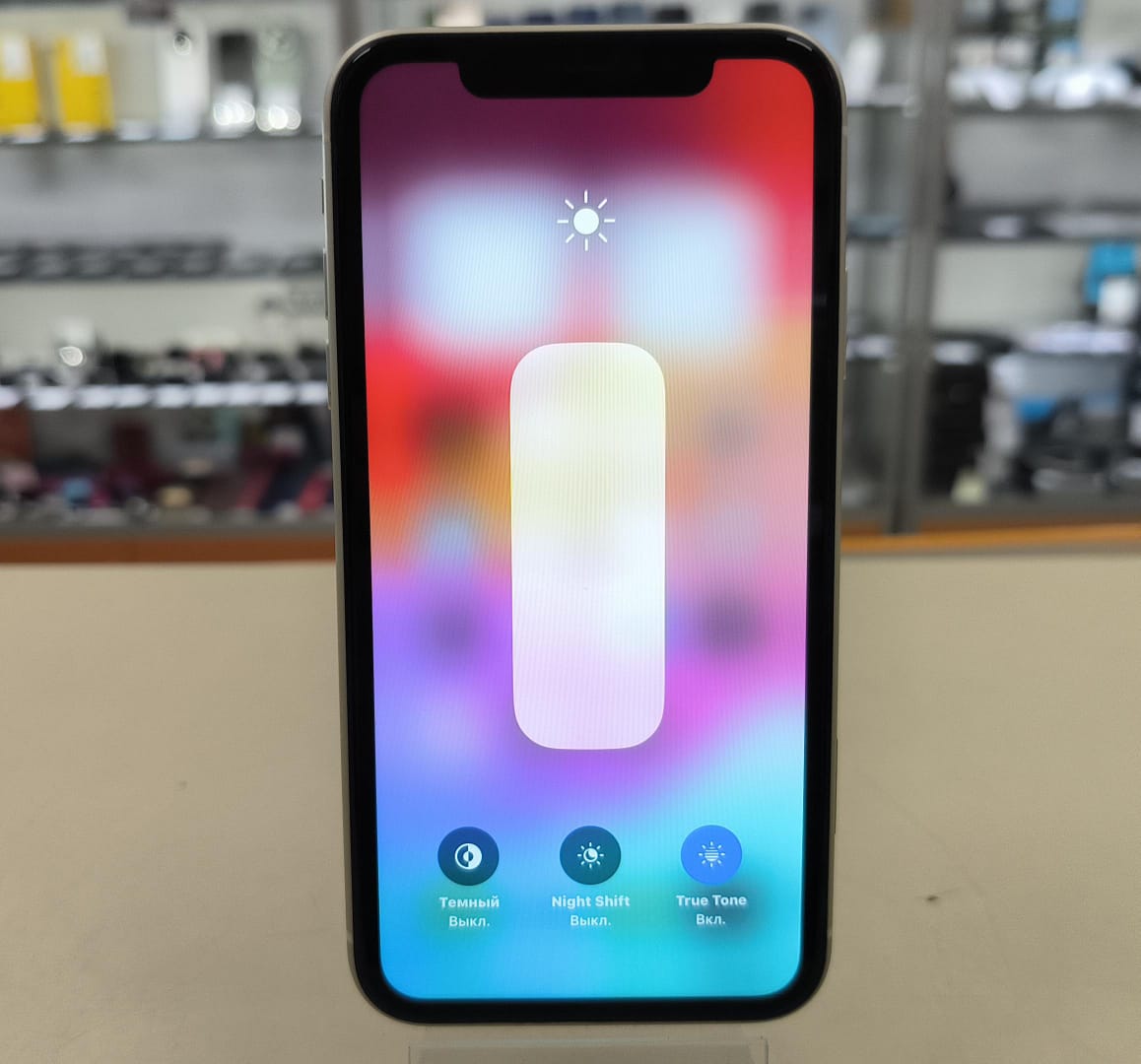 Смартфон Apple iPhone 11 64Gb