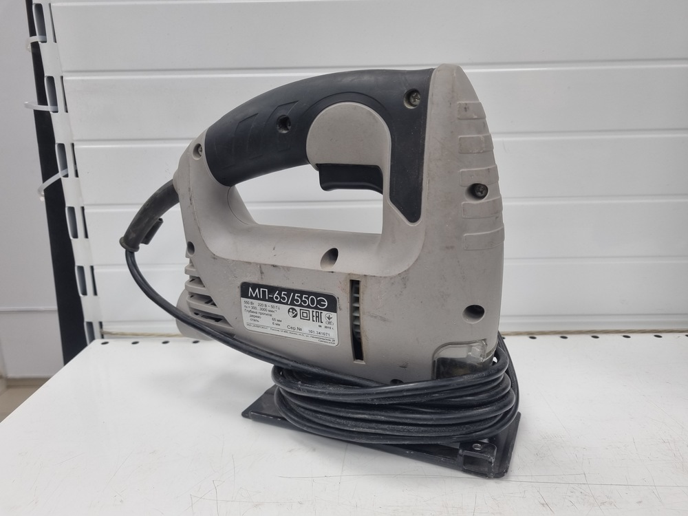 Лобзик Интерскол МП-65/550Э