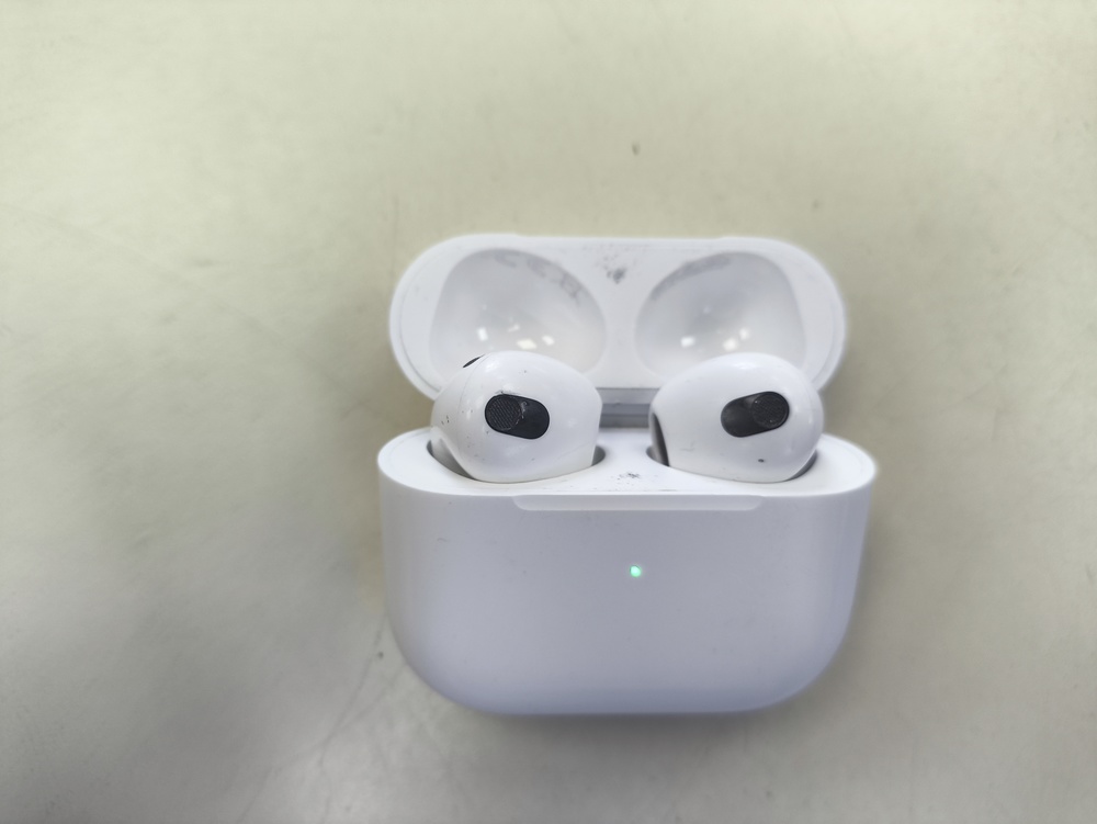 Наушники беспроводные Apple Airpods 3