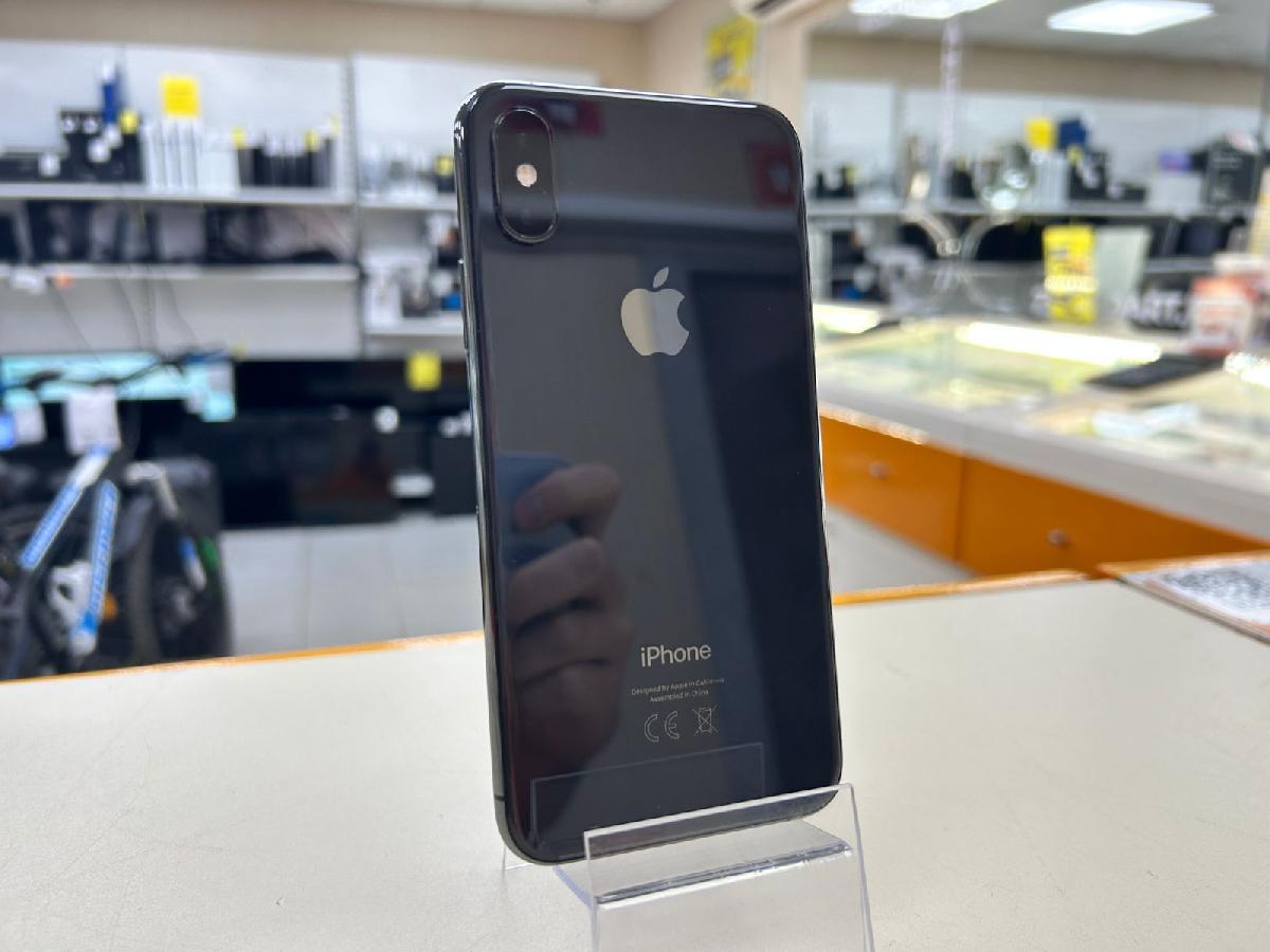 Смартфон Apple iPhone Xs 64Gb