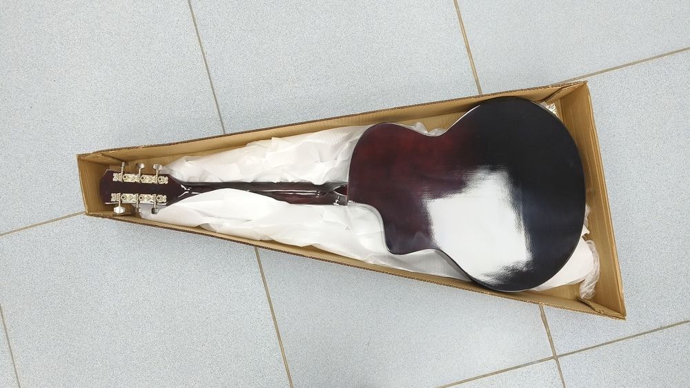 Гитара акустическая Belucci BCL4010 BWR COLBOX