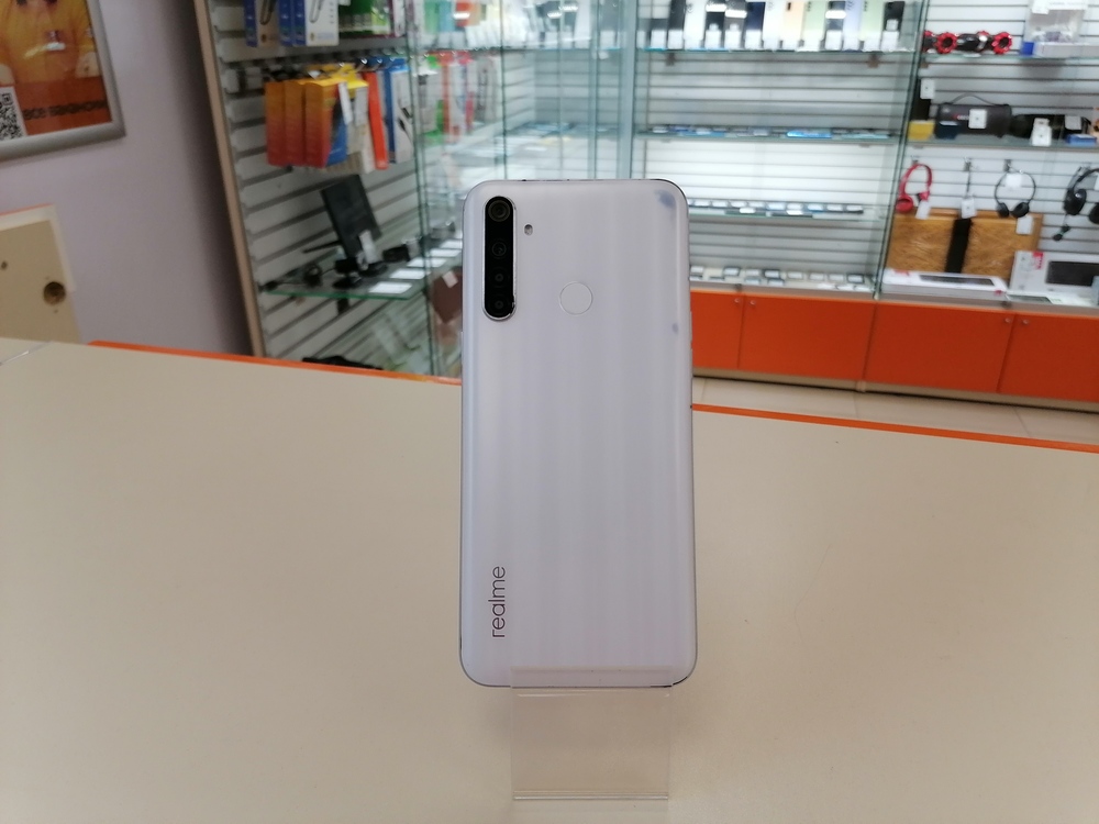 Смартфон Realme 6i 4/128