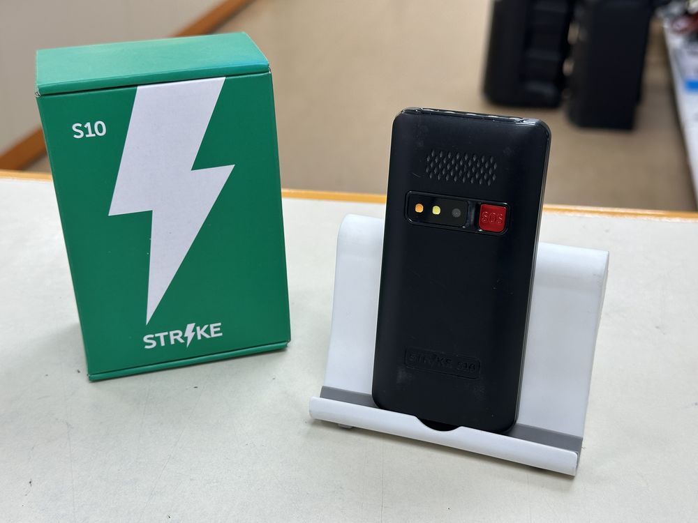 Мобильный телефон Strike S10