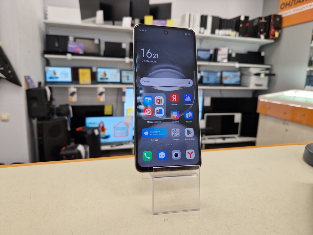 Смартфон Tecno SPARK 30 8/256