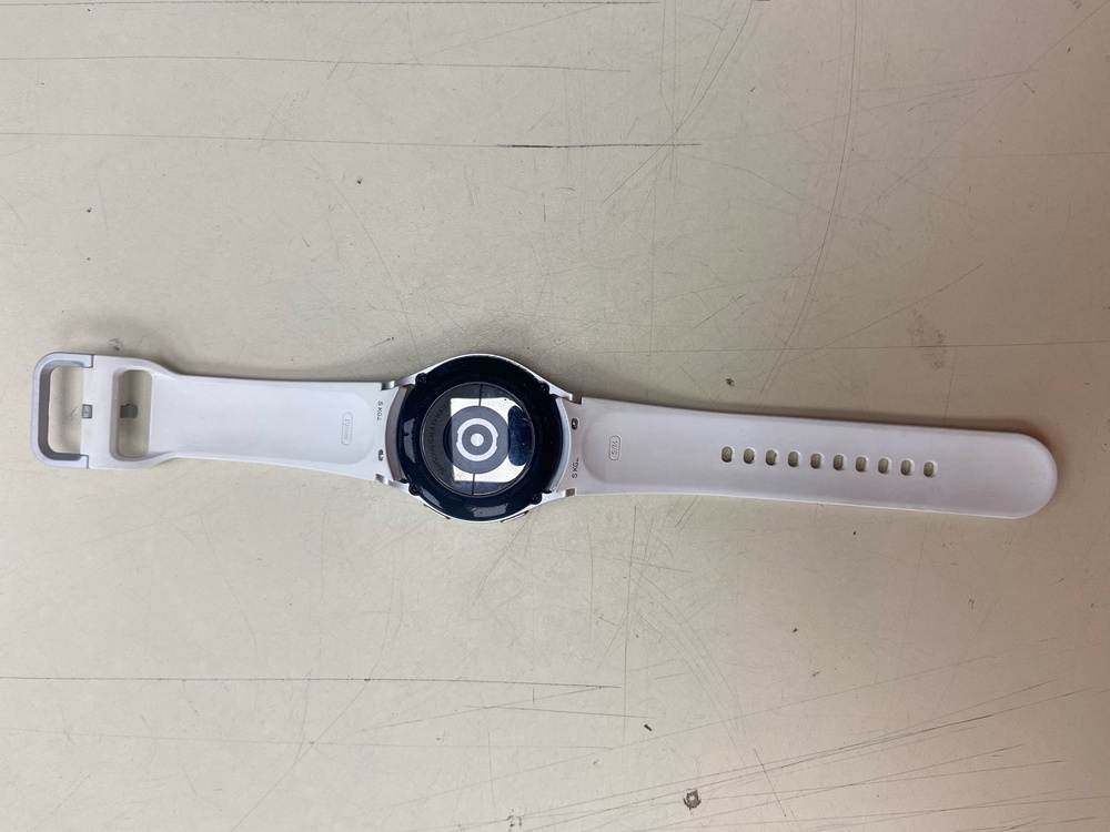 Смарт-часы Samsung Galaxy Watch 4 40mm