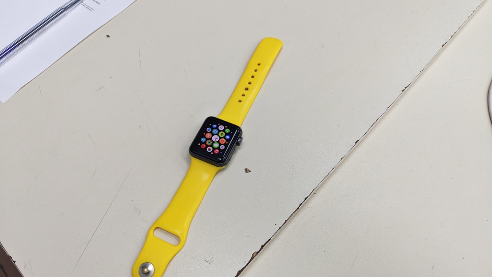Смарт-часы Apple Watch Series 3 38 мм