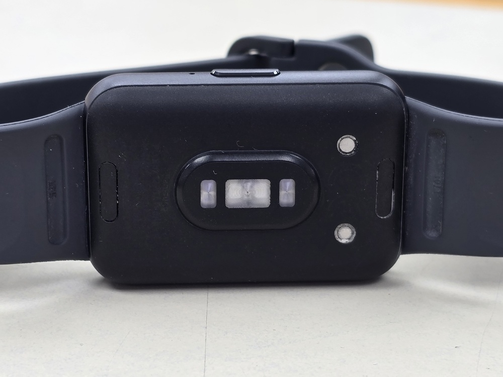 Смарт-часы Samsung Galaxy Fit3