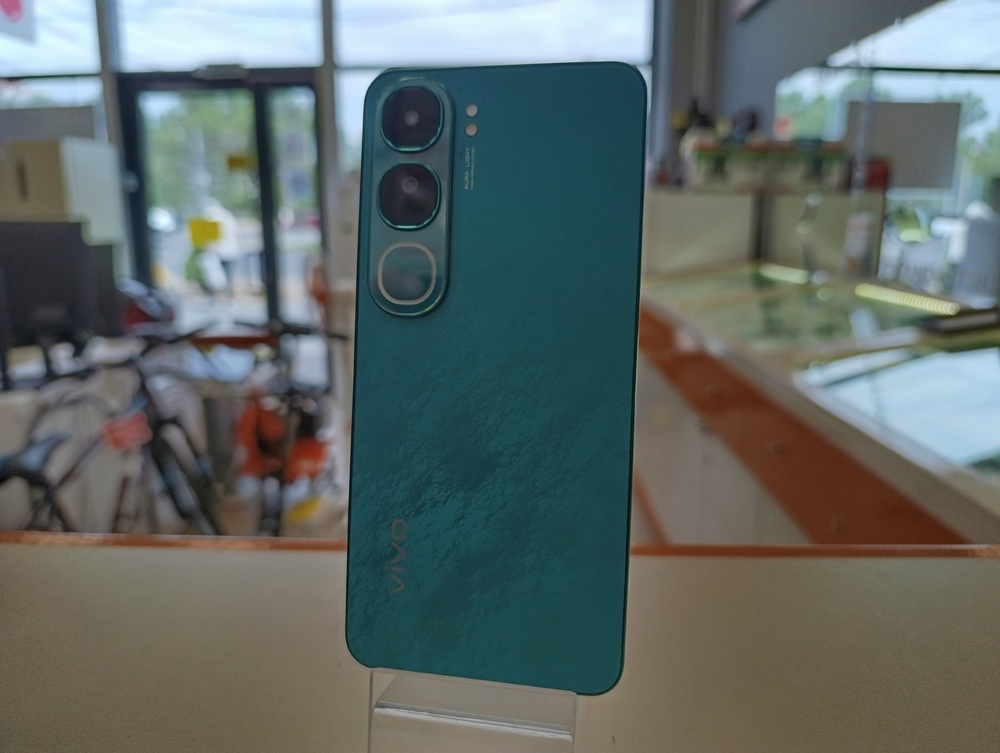 Смартфон Vivo V40 Lite 8/256