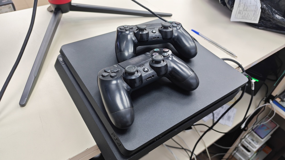 Игровая приставка PlayStation 4 Slim 1Tb