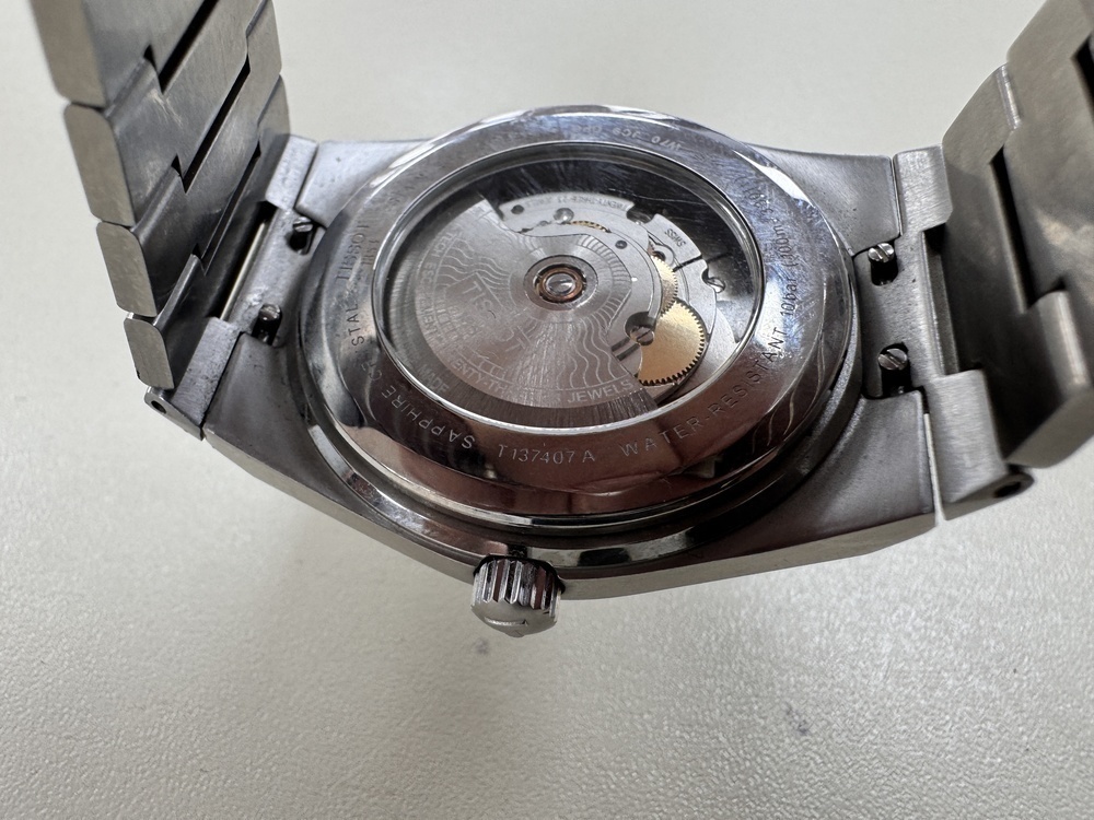 Часы наручные TISSOT T137.407.11.041.00