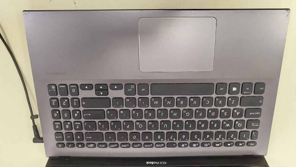 Ноутбук ASUS; Core i5-5200U, GeForce 920M, 8 Гб, Нет, 120 Гб
