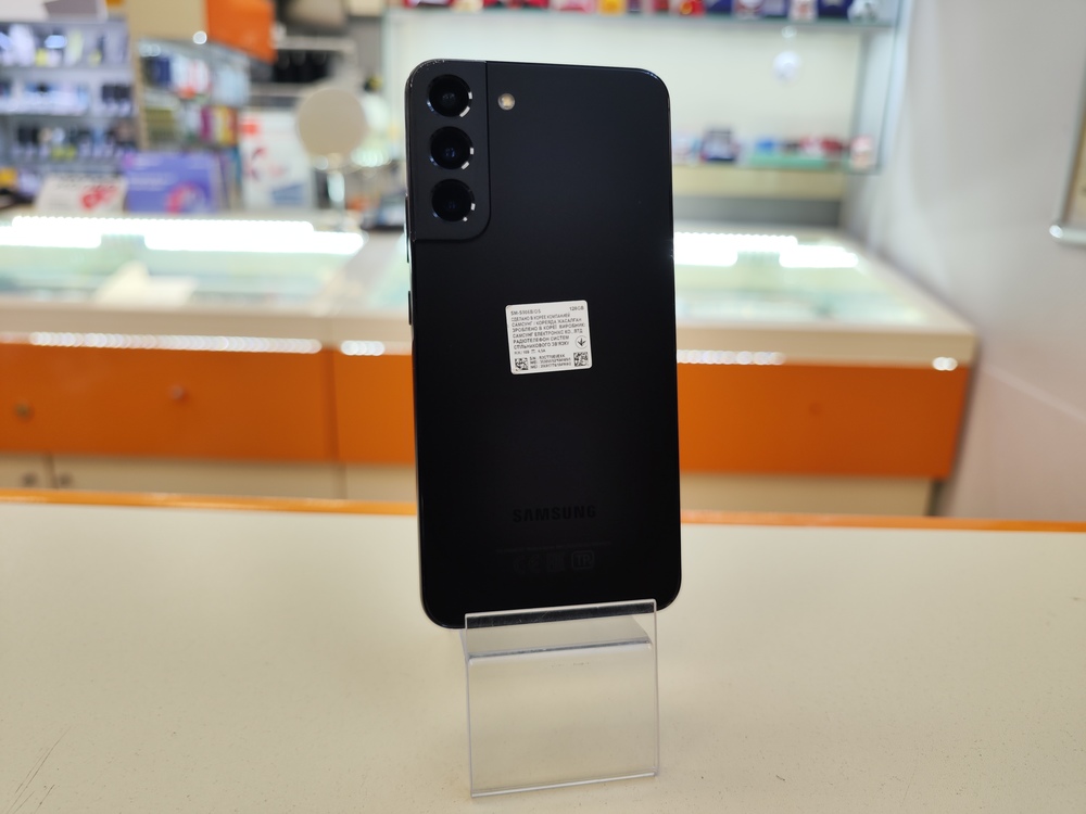 Смартфон Samsung Galaxy S22+ 8/128