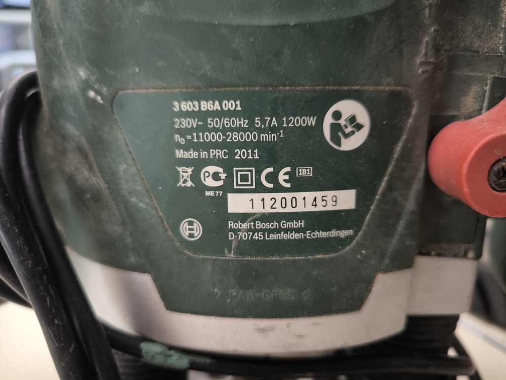 Фрезер Bosch POF 1200AE