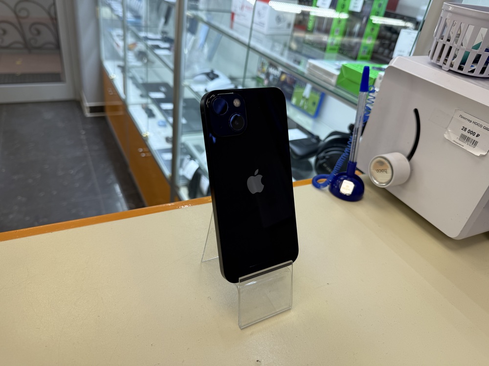 Смартфон Apple iPhone 13 128Gb