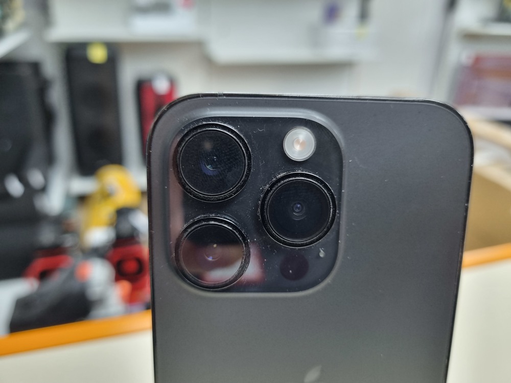 Смартфон Apple Iphone 14 Pro 128Gb