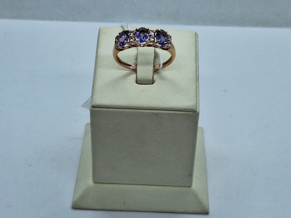 КОЛКМИ585 КОЛЬЦО С КАМНЯМИ (Au 585)