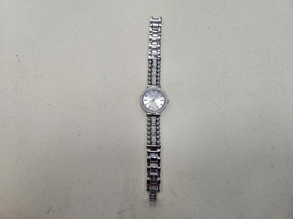 Часы наручные GUESS GW0401L1