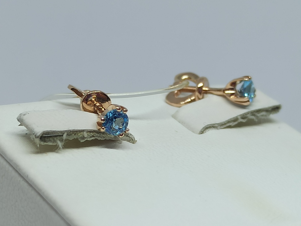 СЕРЬГИ ПУСЕТЫ с камнем (Au 585)