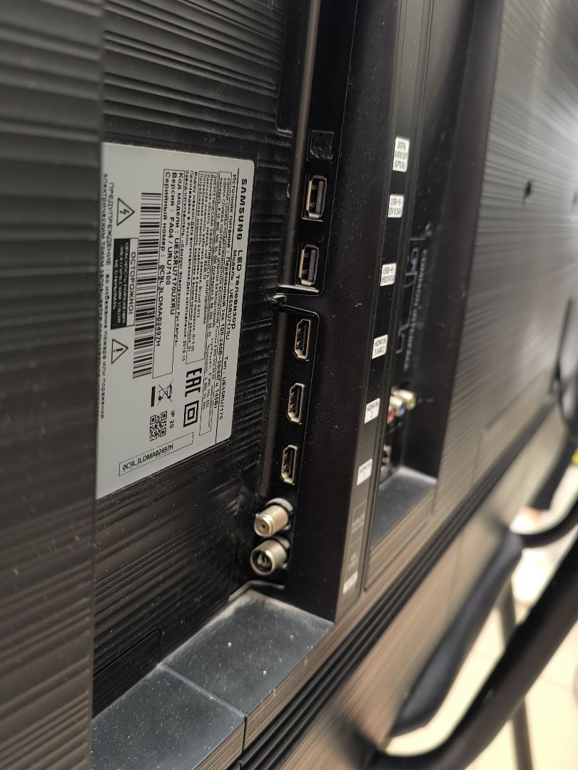 LED Телевизор Samsung UE55RU7170U