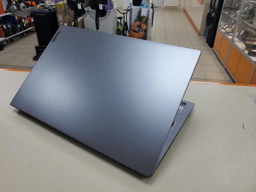 Ноутбук Lenovo V15 G4; Ryzen 3 7320, AMD Graphics, 8 Гб, 500 Гб, Нет