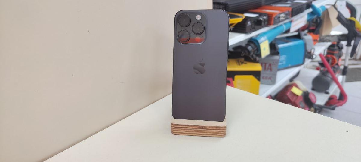 Смартфон Apple Iphone 15 Pro 256Gb