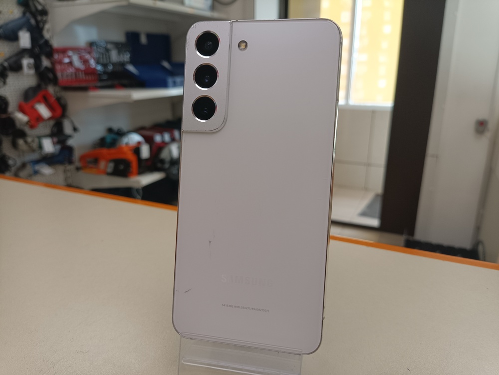 Смартфон Samsung Galaxy S22 8/256
