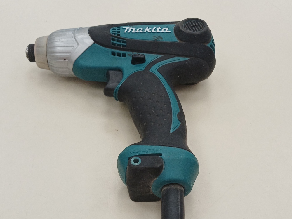 Шуруповерт Makita TD0101F