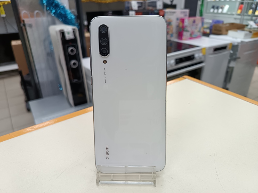 Смартфон Xiaomi Mi 9 Lite 6/64