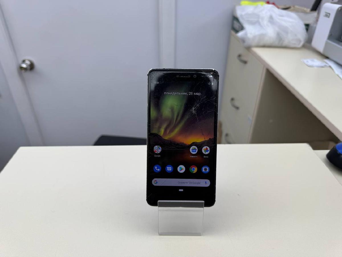 Смартфон Nokia 6.1